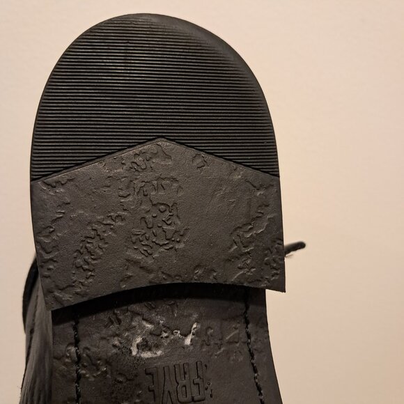 FRYE Women’s Black Leather Veronica Bootie - Picture 8 of 9